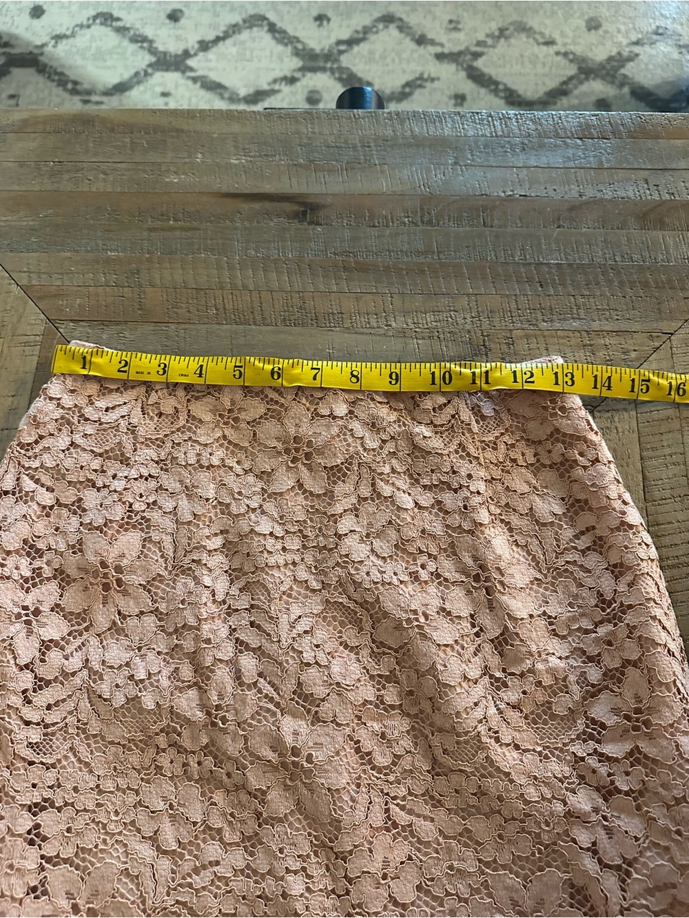 Zara Knit Lace Mini Skirt - Feminine Scallop Hem - Picture 3 of 5